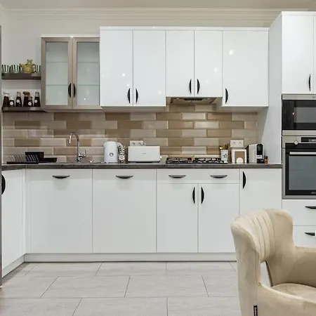 Cozy Complex - The Urban Retreat Budapest