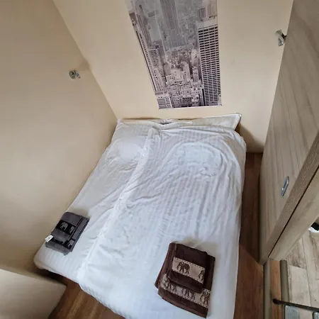 Apartment Alex Free Garage 400mts