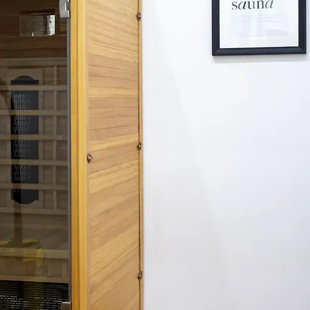 Apartment Luxurious Elizabeth Grand W' Sauna