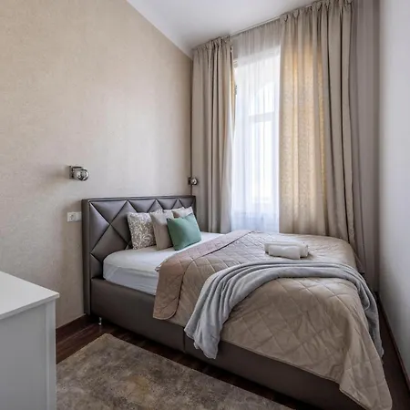 Luxurious Elizabeth Grand W' Sauna Budapest