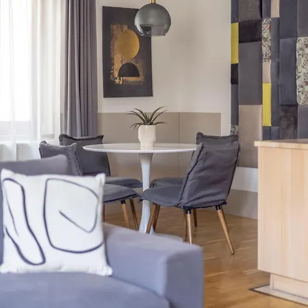 Apartment Superb Location & Cozy With Terrace By Prestige Homes Budapest