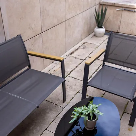 Apartment Superb Location & Cozy With Terrace By Prestige Homes Budapest