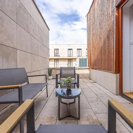 Superb Location & Cozy With Terrace By Prestige Homes Apartment