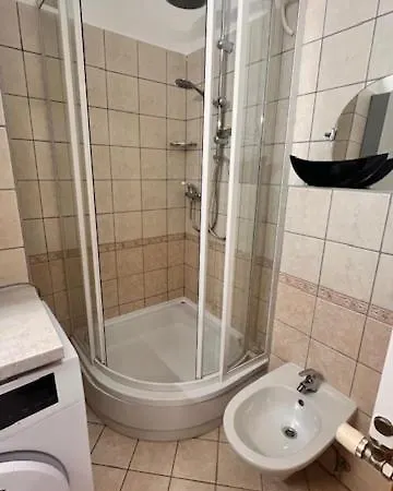 Kaldy Free Parking Apartment