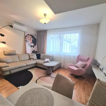 Kaldy Free Parking Apartment Budapest