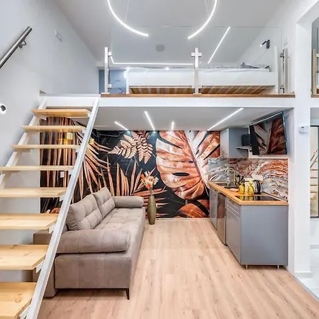 Loft 8 - Cozy Stylish With Parking Apartment *