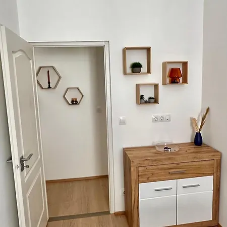 Comfortzone Apartment *