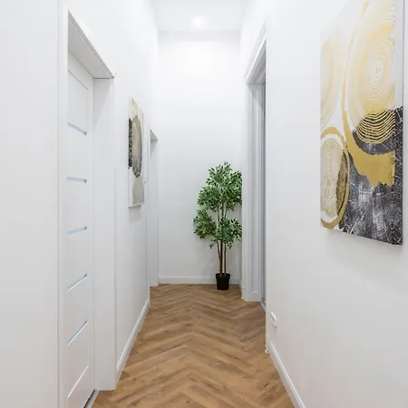 Charming E24 Grand Next To The Andrassy Fashion St Apartment