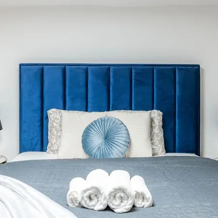 Apartment Charming E24 Grand Next To The Andrassy Fashion St
