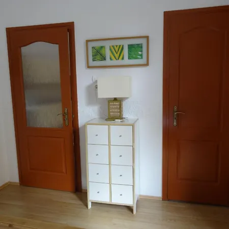 Apartment Mester *