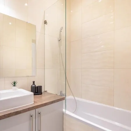 Ultra - New - Quiet Sleep Apartment *