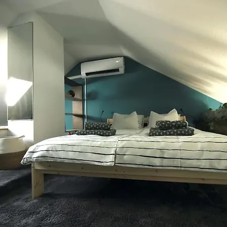 Apartment Cozy On The Buda Side Of Margit Bridge Budapest