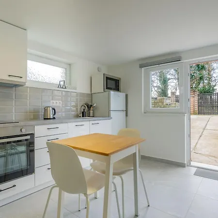 Apartment Gardencity Budapest