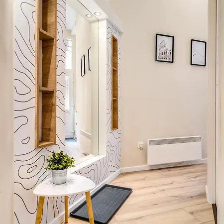 Rakoczi 2 Bedroom Stylish * Budapest