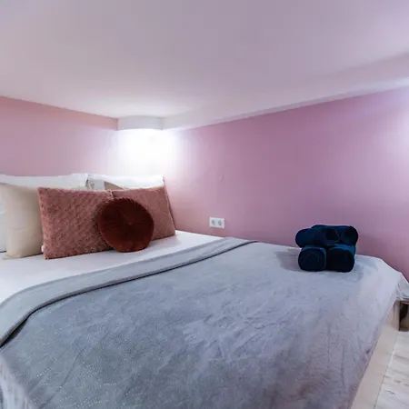 Diamond Lux - 4 Bedrooms 2 Bathrooms Apartmán *