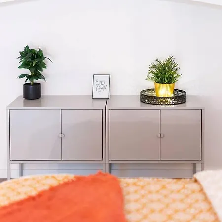 Apartment Bolero2 *