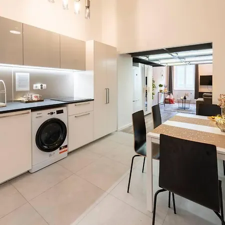 Apartment Bolero2