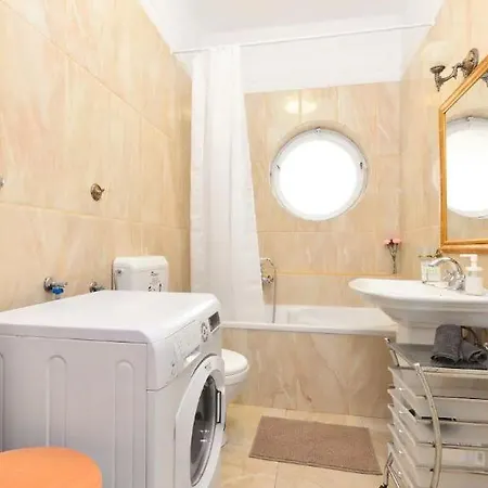 Apartment Neo-baroque Near Basilica Budapest