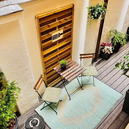 Paulay Terrace Apartment *