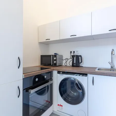 Apartment Chic 2 Bedrooms Budapest