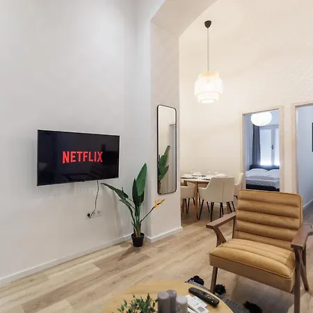 Apartment Chic 2 Bedrooms Budapest
