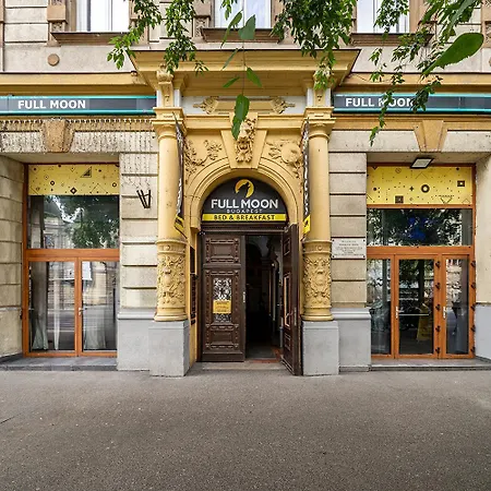 Full Moon Hotel Budapest