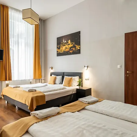 Full Moon Hotel Budapest