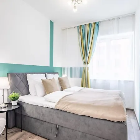 Brand New - Modern & Comy At River Apartment *