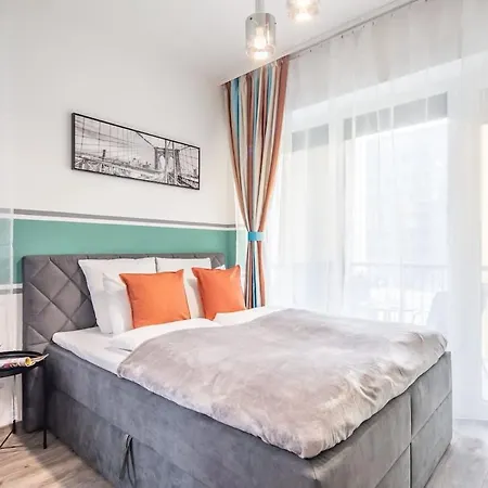 Brand New - Modern & Comy At River Budapest