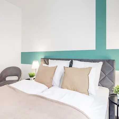 Brand New - Modern & Comy At River * Budapest