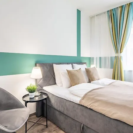 Brand New - Modern & Comy At River Apartment *