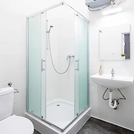 Extreme - New - Ac Apartment *