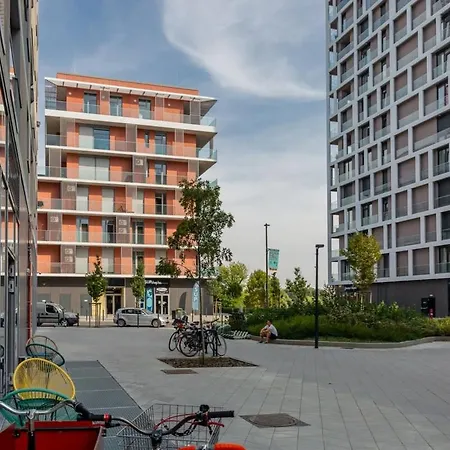 Apartment Brand New - Modern & Comy At River Budapest