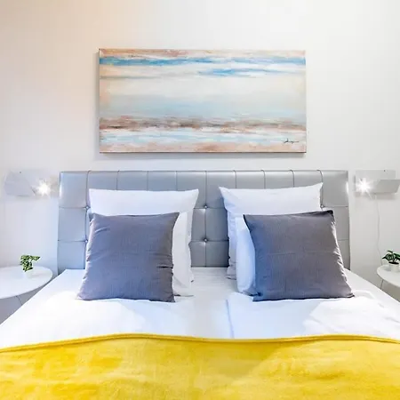 Terrace Garden - Free Parking - New And Cozy Apartment Budapest