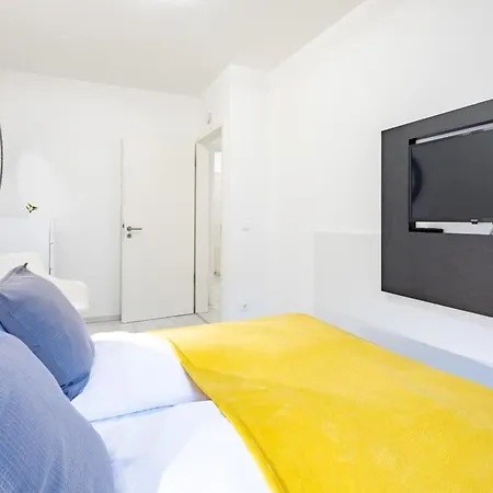 Terrace Garden - Free Parking - New And Cozy * Budapest