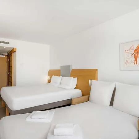 Novotel Hotel