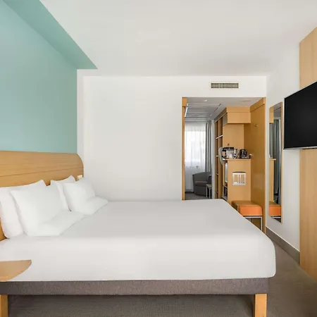 Novotel Hotel