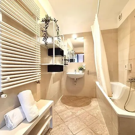 Hollo - Gozsdu Centre Apartment Budapest