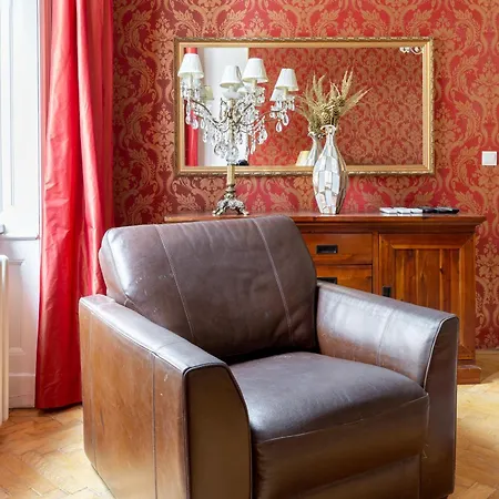 Apartment Rom-antique At Center *