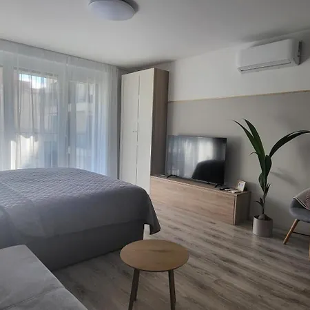River Living Apartment