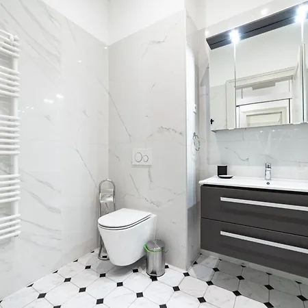 Kozmo Residences Hotel 5*