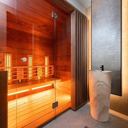 Hotel Three Corners Avenue 4*