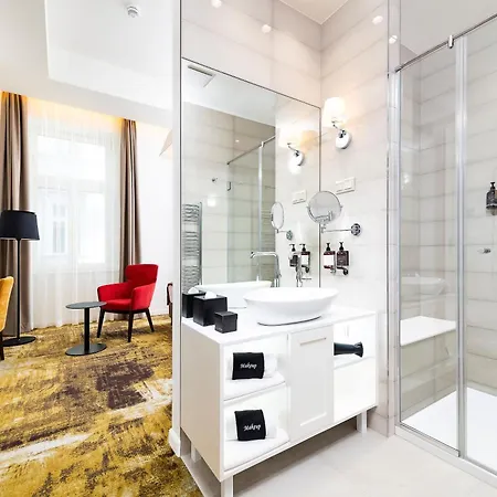 Three Corners Avenue 4* Budapest
