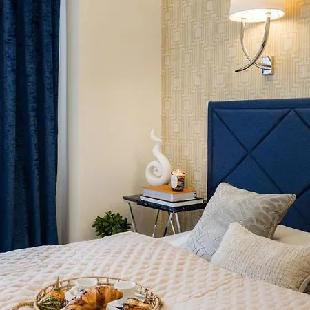 Apartment Designer Luxury Next To Dohany Synagogue With Balcony Budapest