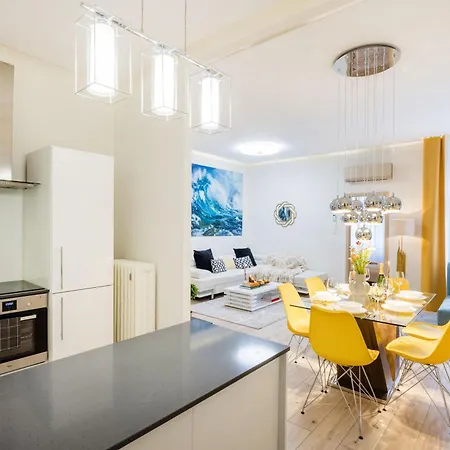 Apartment Designer Luxury Next To Dohany Synagogue With Balcony *