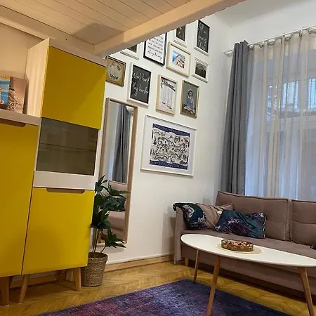 My Little Treasure Apartment *
