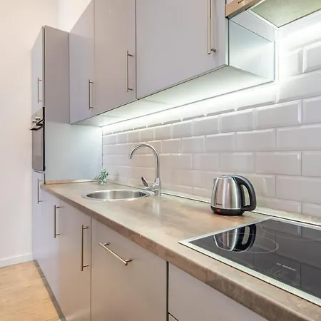 Ultra - New - Quiet Sleep Apartment