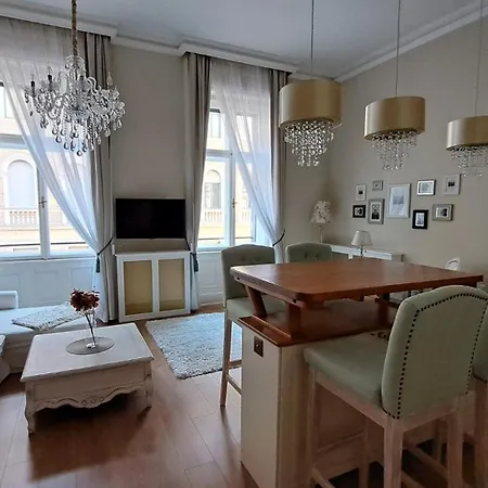 Apartment Nyugati Premium *