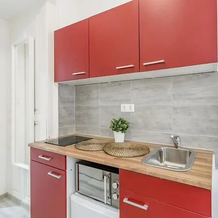 Apartment Modern Cozy At The Center