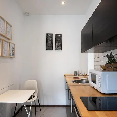 Modern Downtown Retreat At Akacfa 36 Appartamento Budapest